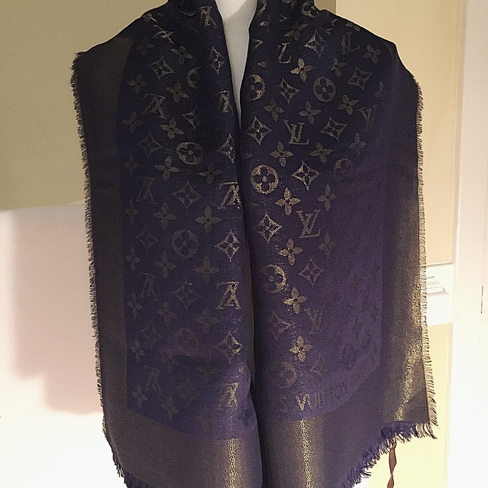 LV Reversible Shine Shawl scarf, Navy OR Red/Gold